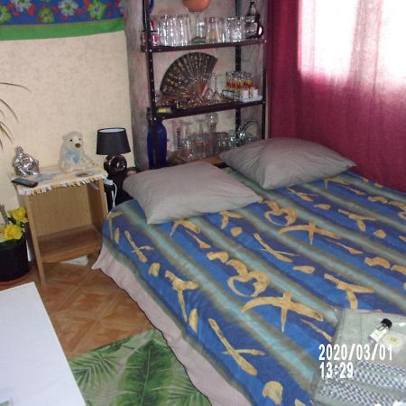Une Halte Sur Valence Apartment Валанс Екстериор снимка