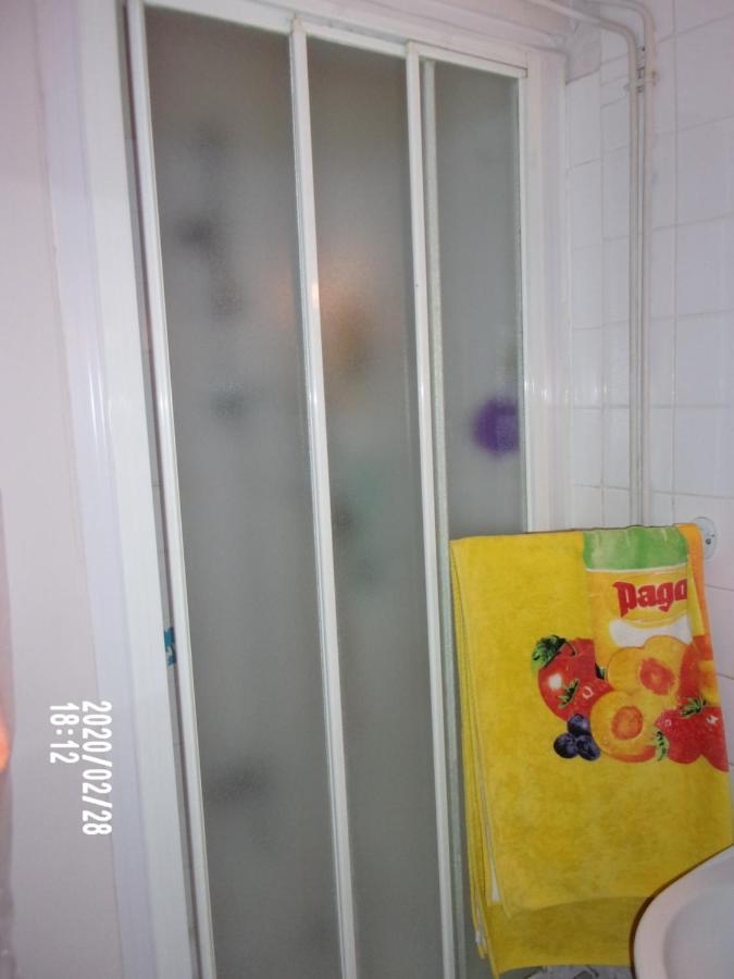 Une Halte Sur Valence Apartment Валанс Екстериор снимка