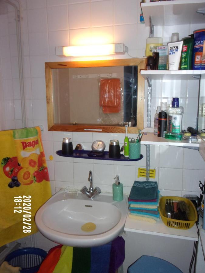 Une Halte Sur Valence Apartment Валанс Екстериор снимка